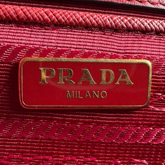 Auth PRADA Crossbody Shoulder Bag Red/Gold Leather/Metal - Picture 13 of 13